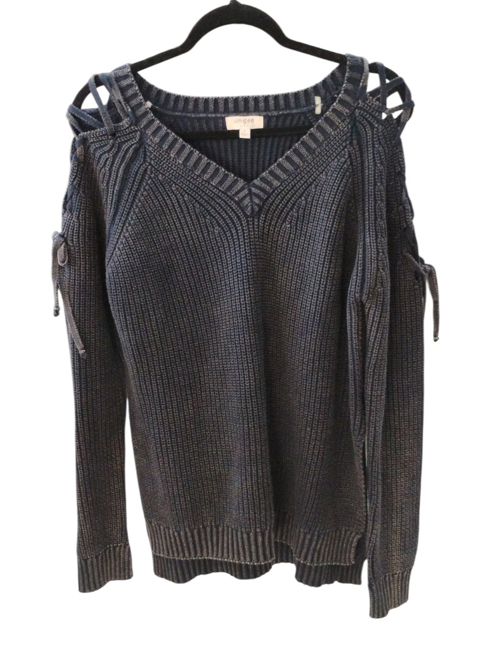 Umgee Cold-Shoulder V-Neck Sweater Distressed Bluish Gray SZ S